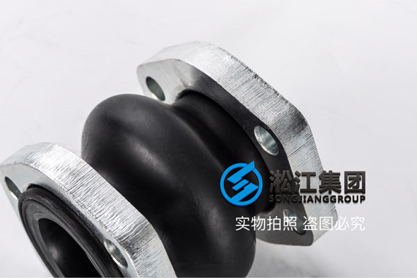 菱形法兰橡胶接头DN40有130长的吗？